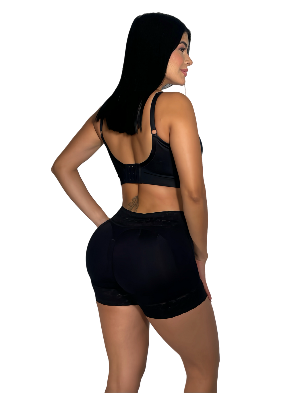 Push Up Low Rise Short 040
