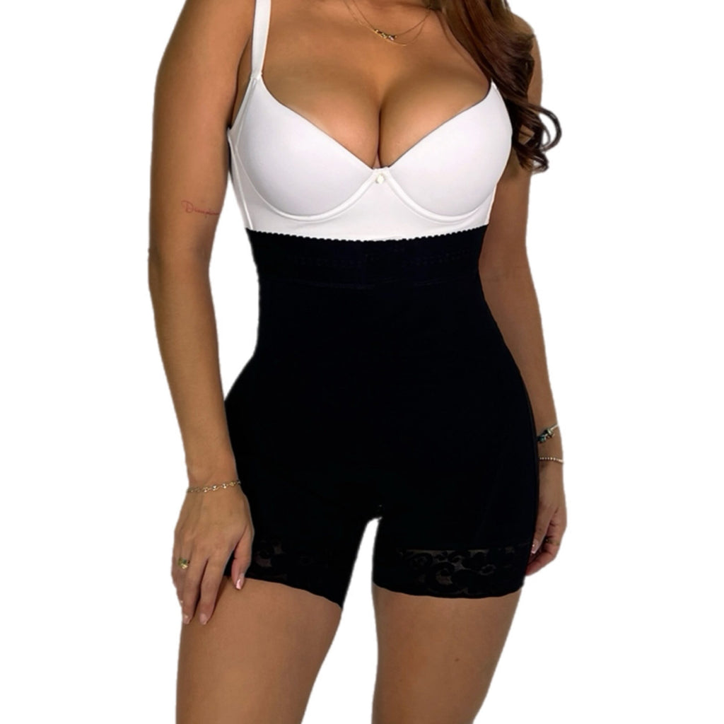 Short Alto Cierre Negro 11226